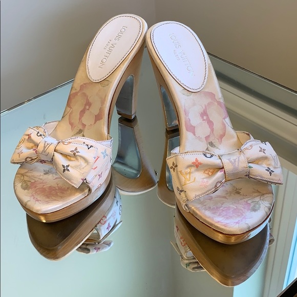Louis Vuitton Murakami Rainbow Monogram Mule Clog - Picture 1 of 14